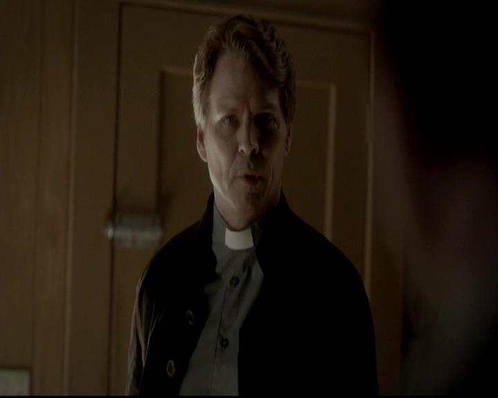 VampireDiariesWorld-dot-org_4x01GrowingPains2252.jpg
