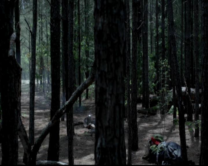 VampireDiariesWorld-dot-org_4x02Memorial0003.jpg