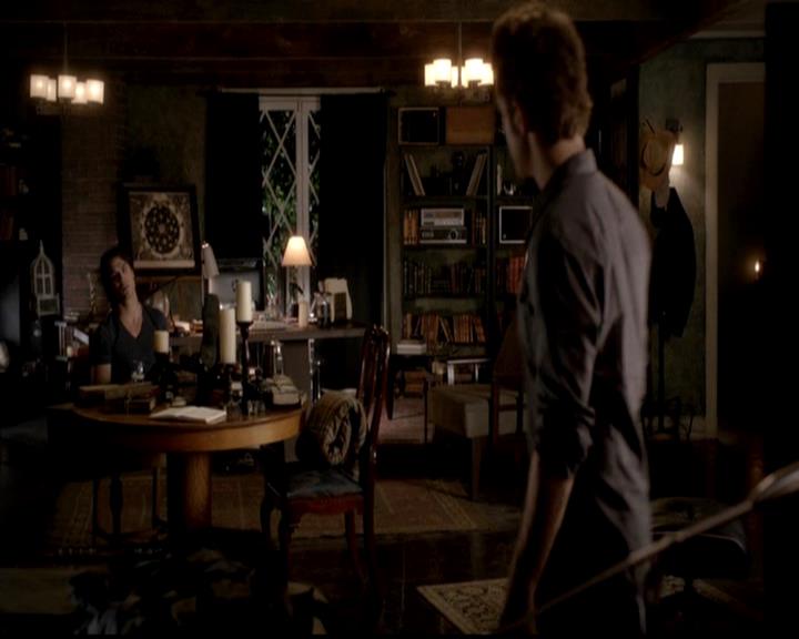 VampireDiariesWorld-dot-org_4x02Memorial0025.jpg