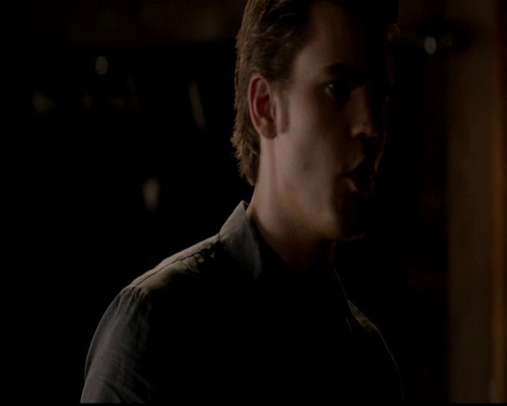 VampireDiariesWorld-dot-org_4x02Memorial0028.jpg