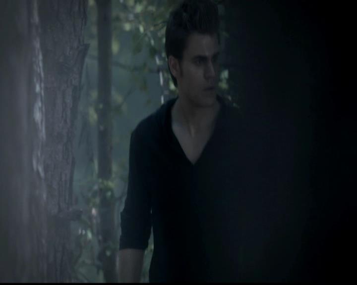 VampireDiariesWorld-dot-org_4x02Memorial0031.jpg