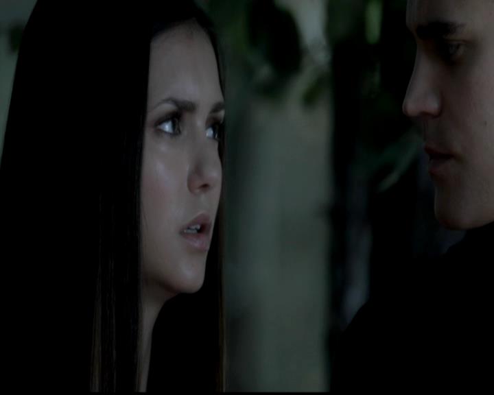 VampireDiariesWorld-dot-org_4x02Memorial0042.jpg