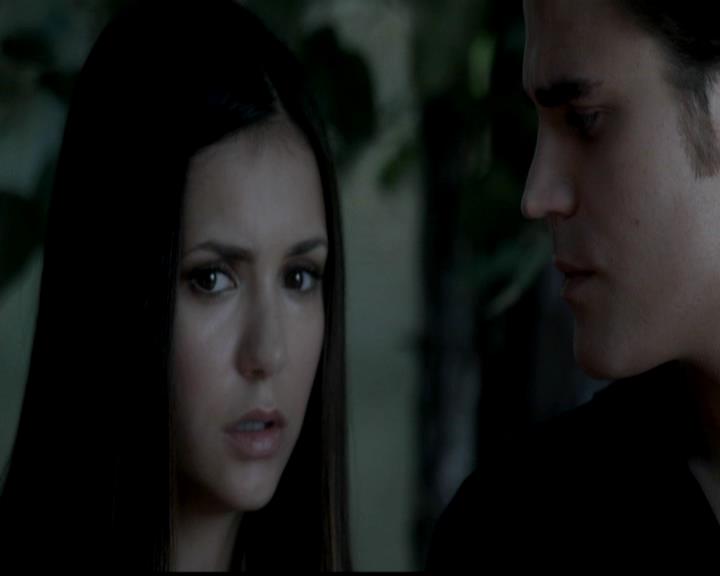 VampireDiariesWorld-dot-org_4x02Memorial0044.jpg