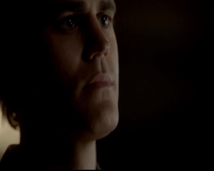 VampireDiariesWorld-dot-org_4x02Memorial0085.jpg