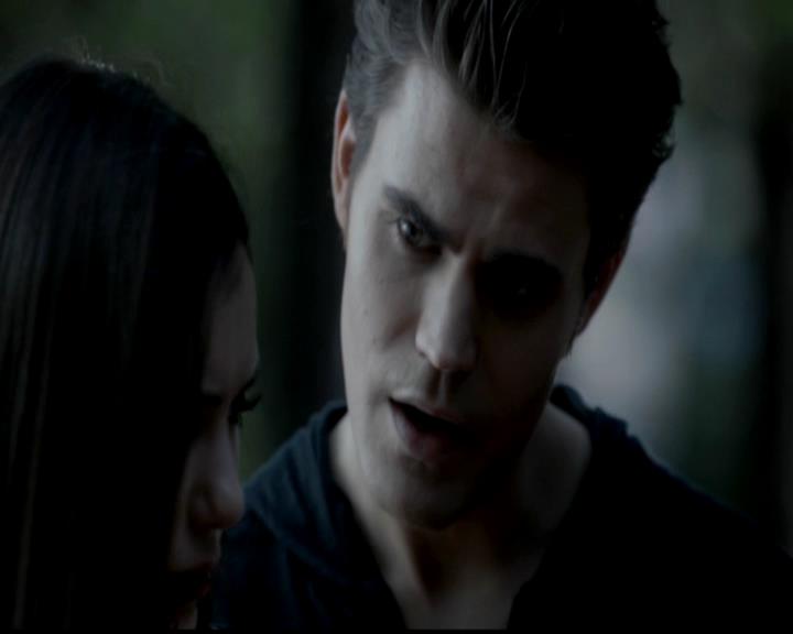VampireDiariesWorld-dot-org_4x02Memorial0091.jpg