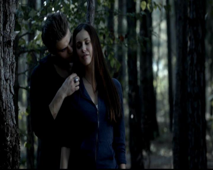 VampireDiariesWorld-dot-org_4x02Memorial0157.jpg
