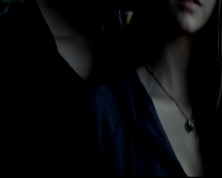 VampireDiariesWorld-dot-org_4x02Memorial0171.jpg
