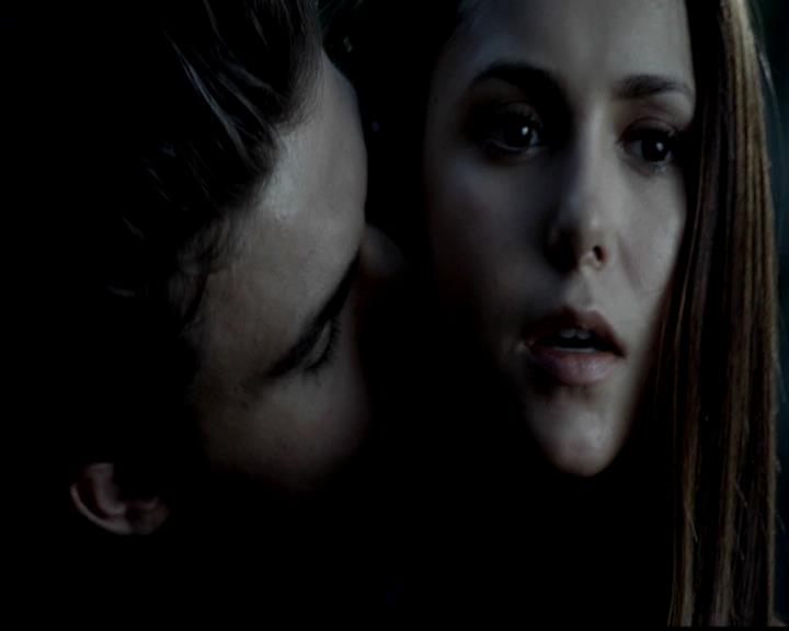 VampireDiariesWorld-dot-org_4x02Memorial0178.jpg