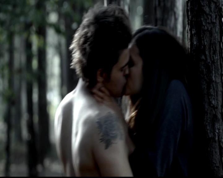 VampireDiariesWorld-dot-org_4x02Memorial0191.jpg