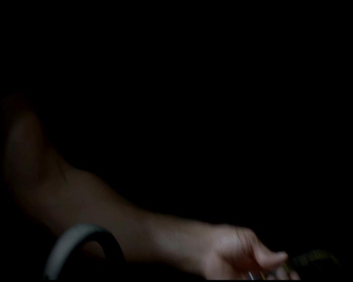 VampireDiariesWorld-dot-org_4x02Memorial0228.jpg VampireDiariesWorld-dot-org_4x02Memorial0228.jpg