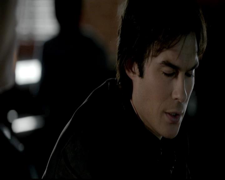 VampireDiariesWorld-dot-org_4x02Memorial0261.jpg