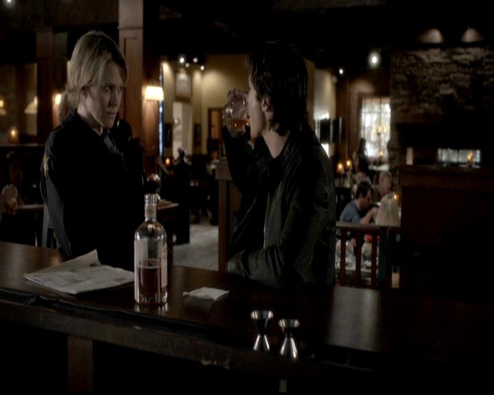 VampireDiariesWorld-dot-org_4x02Memorial0280.jpg
