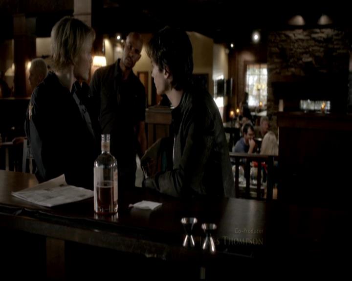 VampireDiariesWorld-dot-org_4x02Memorial0294.jpg