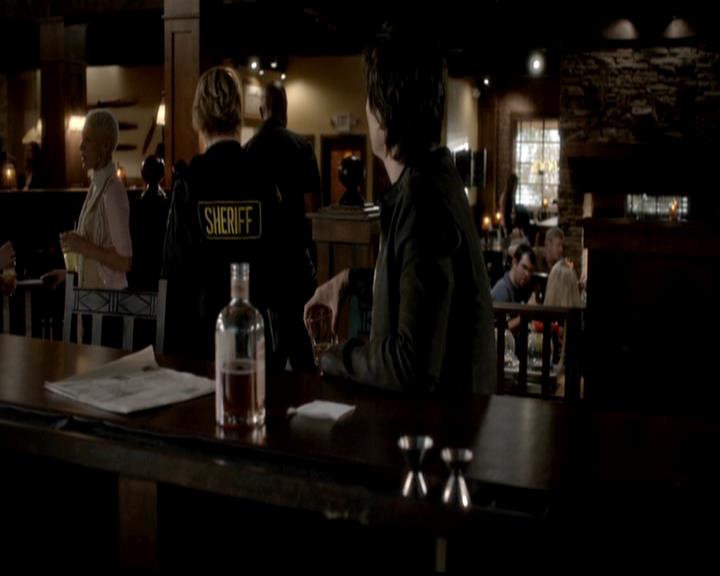 VampireDiariesWorld-dot-org_4x02Memorial0313.jpg