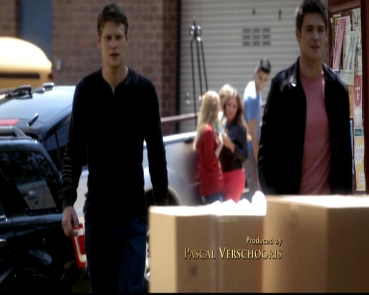 VampireDiariesWorld-dot-org_4x02Memorial0330.jpg
