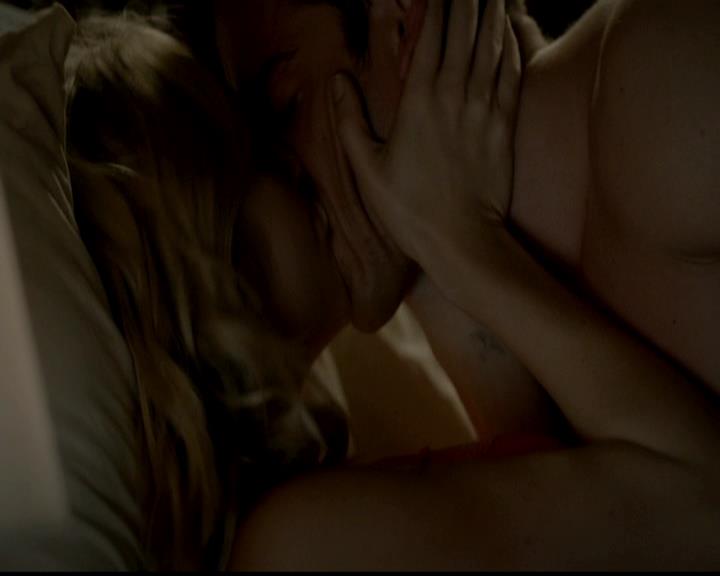 VampireDiariesWorld-dot-org_4x02Memorial0597.jpg
