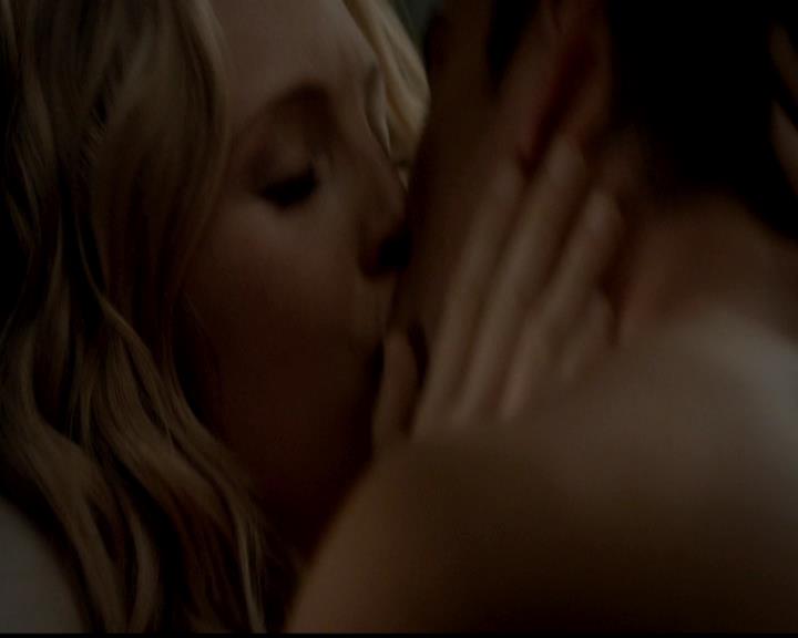 VampireDiariesWorld-dot-org_4x02Memorial0636.jpg VampireDiariesWorld-dot-org_4x02Memorial0636.jpg