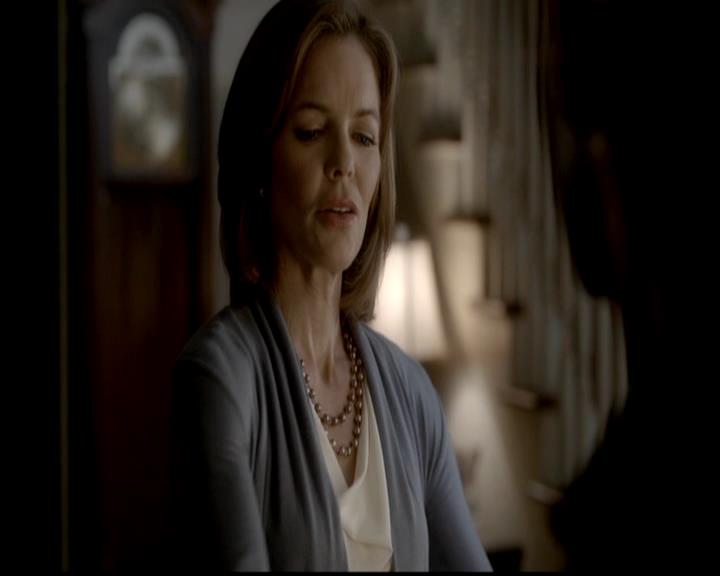 VampireDiariesWorld-dot-org_4x02Memorial0649.jpg VampireDiariesWorld-dot-org_4x02Memorial0649.jpg