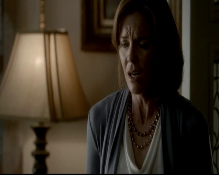 VampireDiariesWorld-dot-org_4x02Memorial0711.jpg