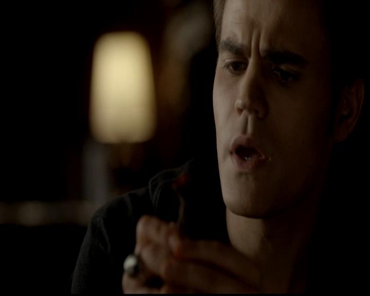 VampireDiariesWorld-dot-org_4x02Memorial0742.jpg