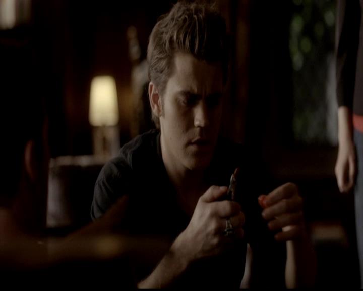 VampireDiariesWorld-dot-org_4x02Memorial0745.jpg