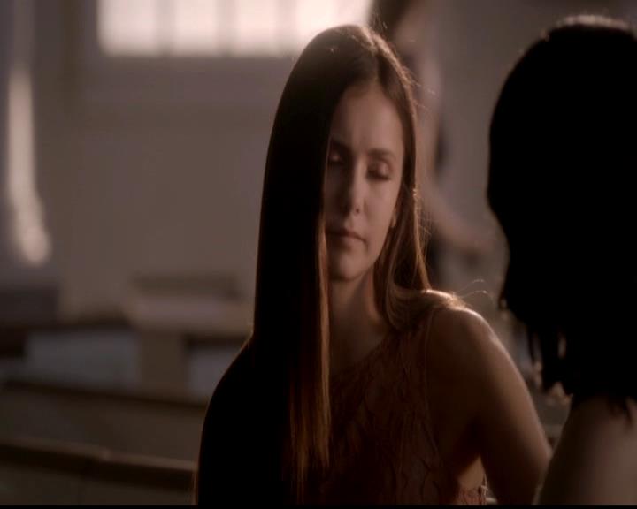 VampireDiariesWorld-dot-org_4x02Memorial0810.jpg