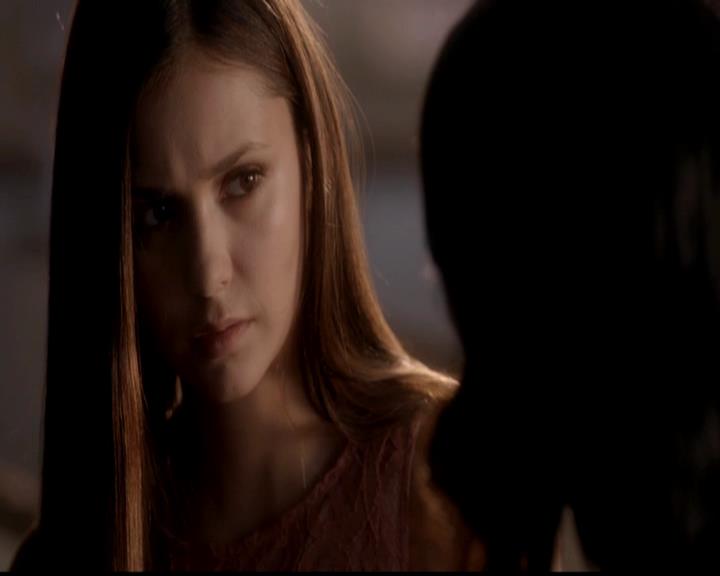 VampireDiariesWorld-dot-org_4x02Memorial0839.jpg