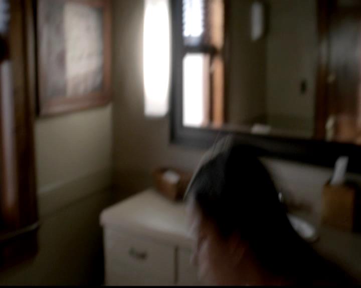 VampireDiariesWorld-dot-org_4x02Memorial0886.jpg