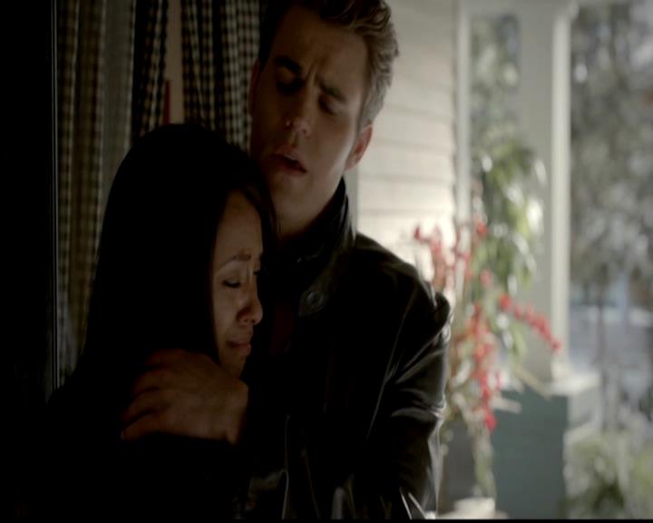 VampireDiariesWorld-dot-org_4x02Memorial0945.jpg