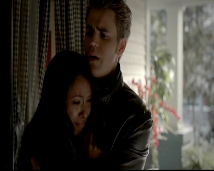 VampireDiariesWorld-dot-org_4x02Memorial0946.jpg