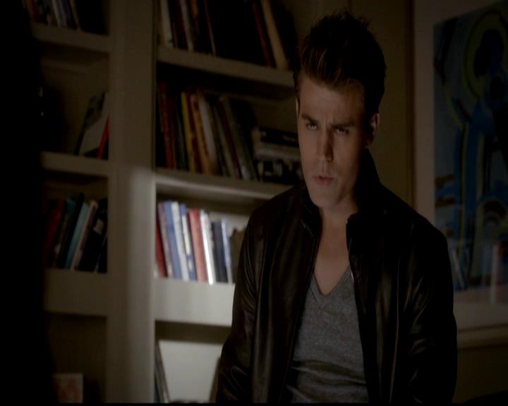 VampireDiariesWorld-dot-org_4x02Memorial0953.jpg