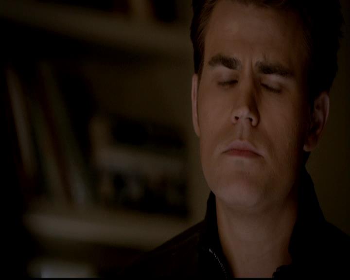 VampireDiariesWorld-dot-org_4x02Memorial0969.jpg