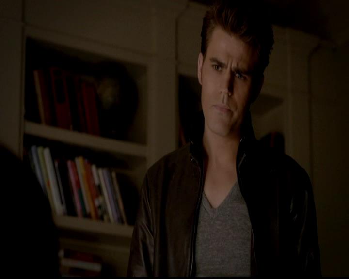VampireDiariesWorld-dot-org_4x02Memorial0985.jpg