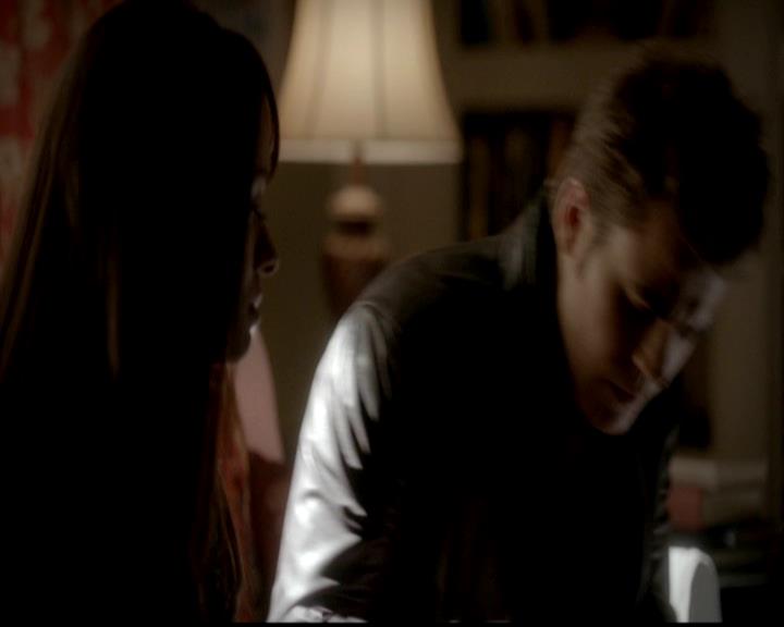 VampireDiariesWorld-dot-org_4x02Memorial0992.jpg