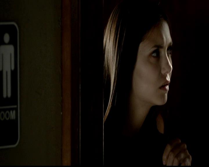 VampireDiariesWorld-dot-org_4x02Memorial1049.jpg