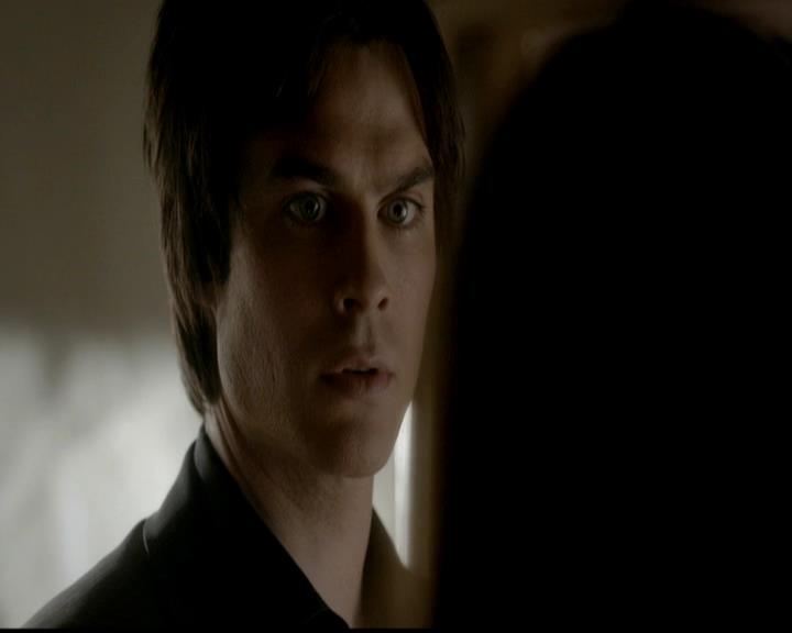 VampireDiariesWorld-dot-org_4x02Memorial1053.jpg