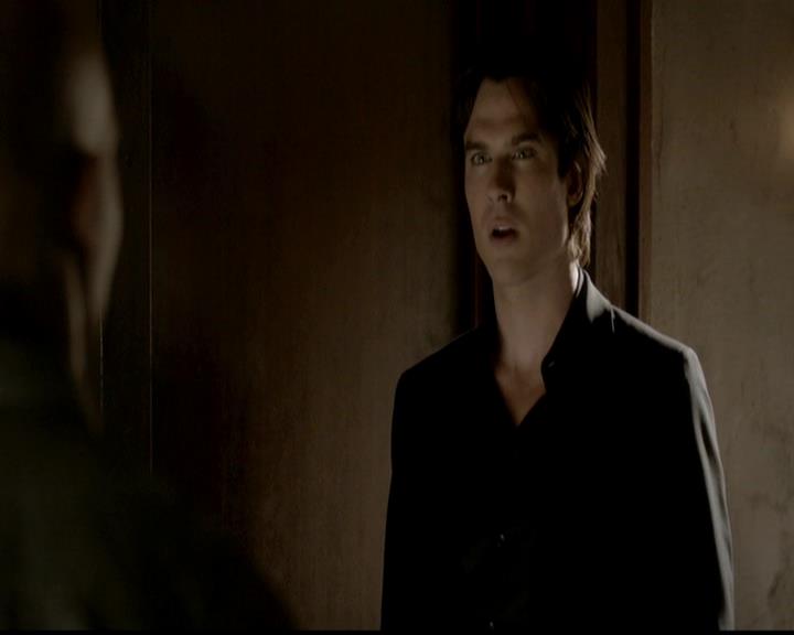 VampireDiariesWorld-dot-org_4x02Memorial1072.jpg