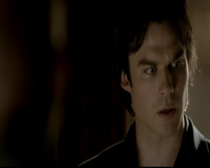 VampireDiariesWorld-dot-org_4x02Memorial1083.jpg