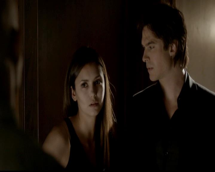 VampireDiariesWorld-dot-org_4x02Memorial1090.jpg