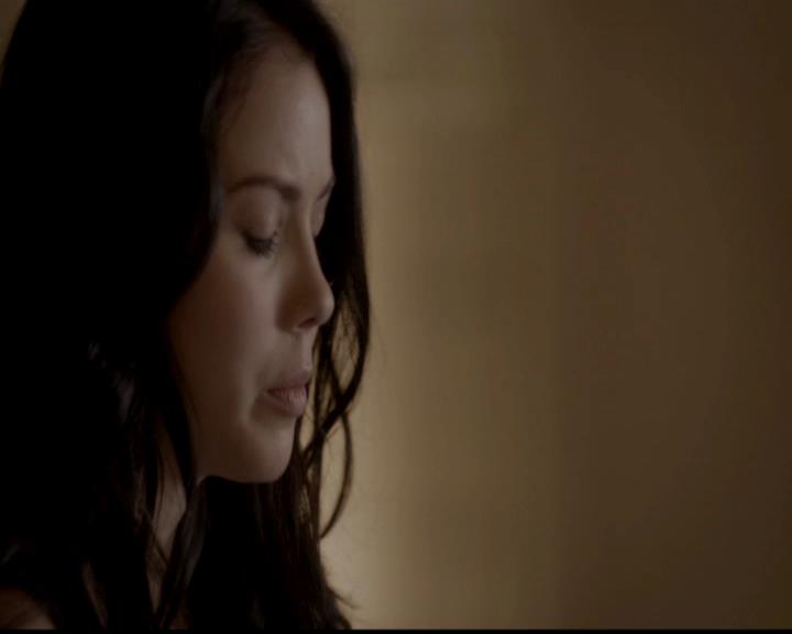 VampireDiariesWorld-dot-org_4x02Memorial1104.jpg