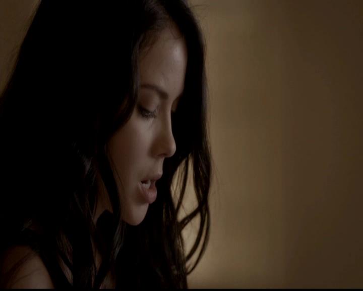 VampireDiariesWorld-dot-org_4x02Memorial1105.jpg