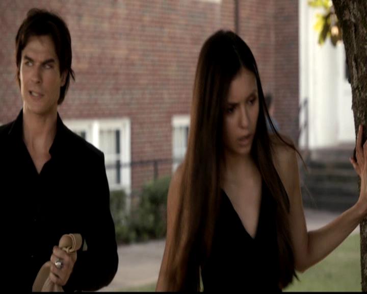 VampireDiariesWorld-dot-org_4x02Memorial1129.jpg