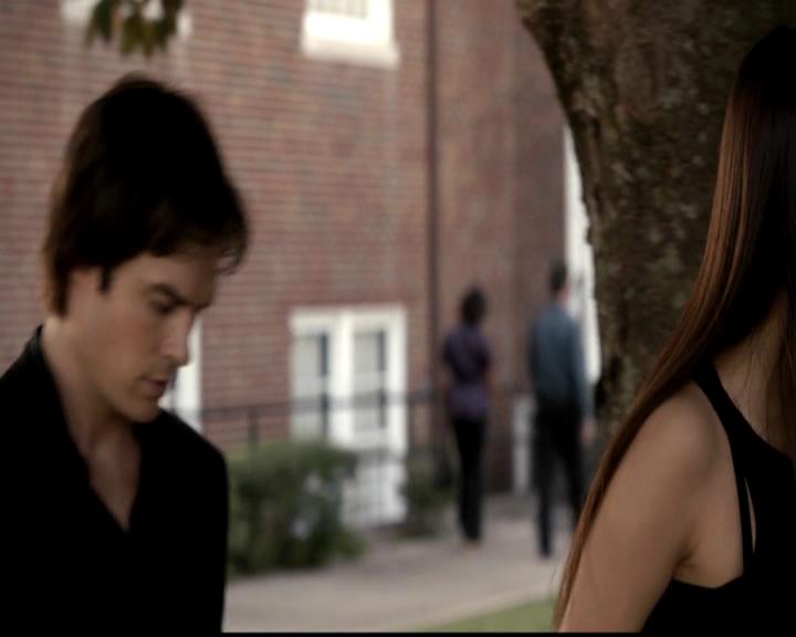 VampireDiariesWorld-dot-org_4x02Memorial1130.jpg