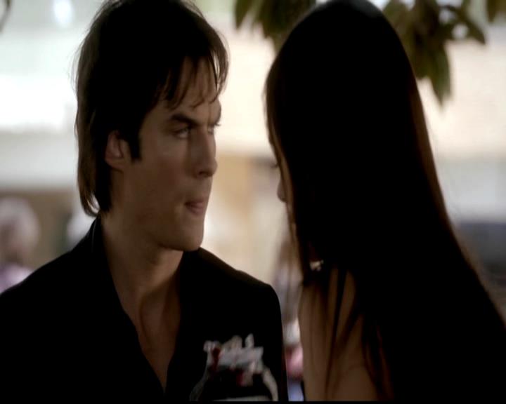 VampireDiariesWorld-dot-org_4x02Memorial1132.jpg