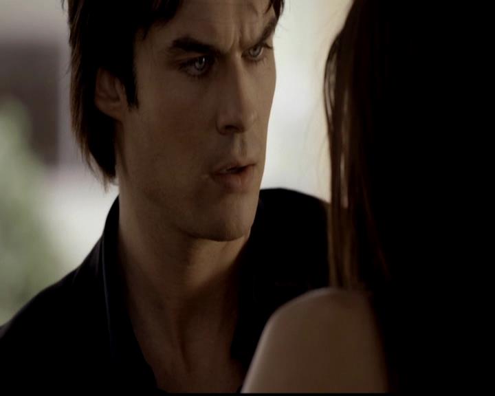 VampireDiariesWorld-dot-org_4x02Memorial1141.jpg