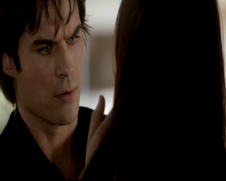 VampireDiariesWorld-dot-org_4x02Memorial1148.jpg