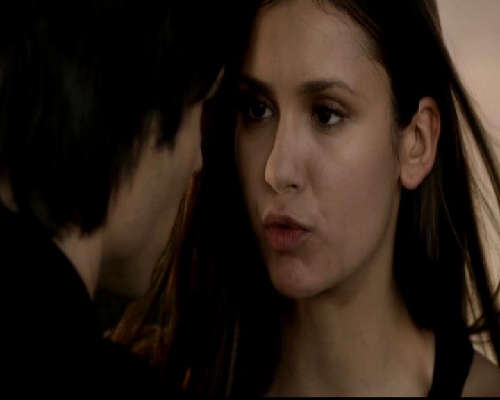 VampireDiariesWorld-dot-org_4x02Memorial1156.jpg