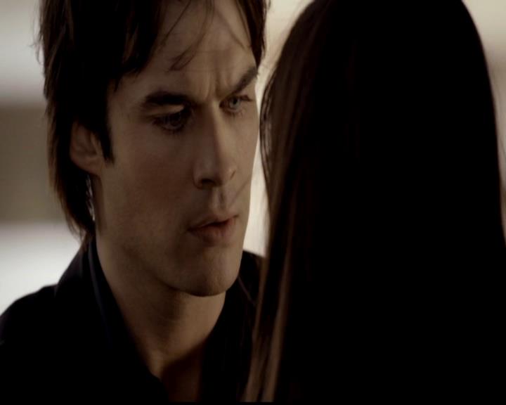 VampireDiariesWorld-dot-org_4x02Memorial1158.jpg
