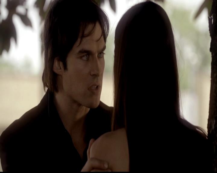 VampireDiariesWorld-dot-org_4x02Memorial1160.jpg