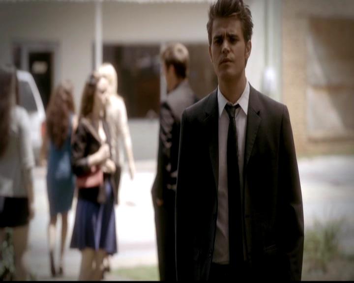 VampireDiariesWorld-dot-org_4x02Memorial1181.jpg